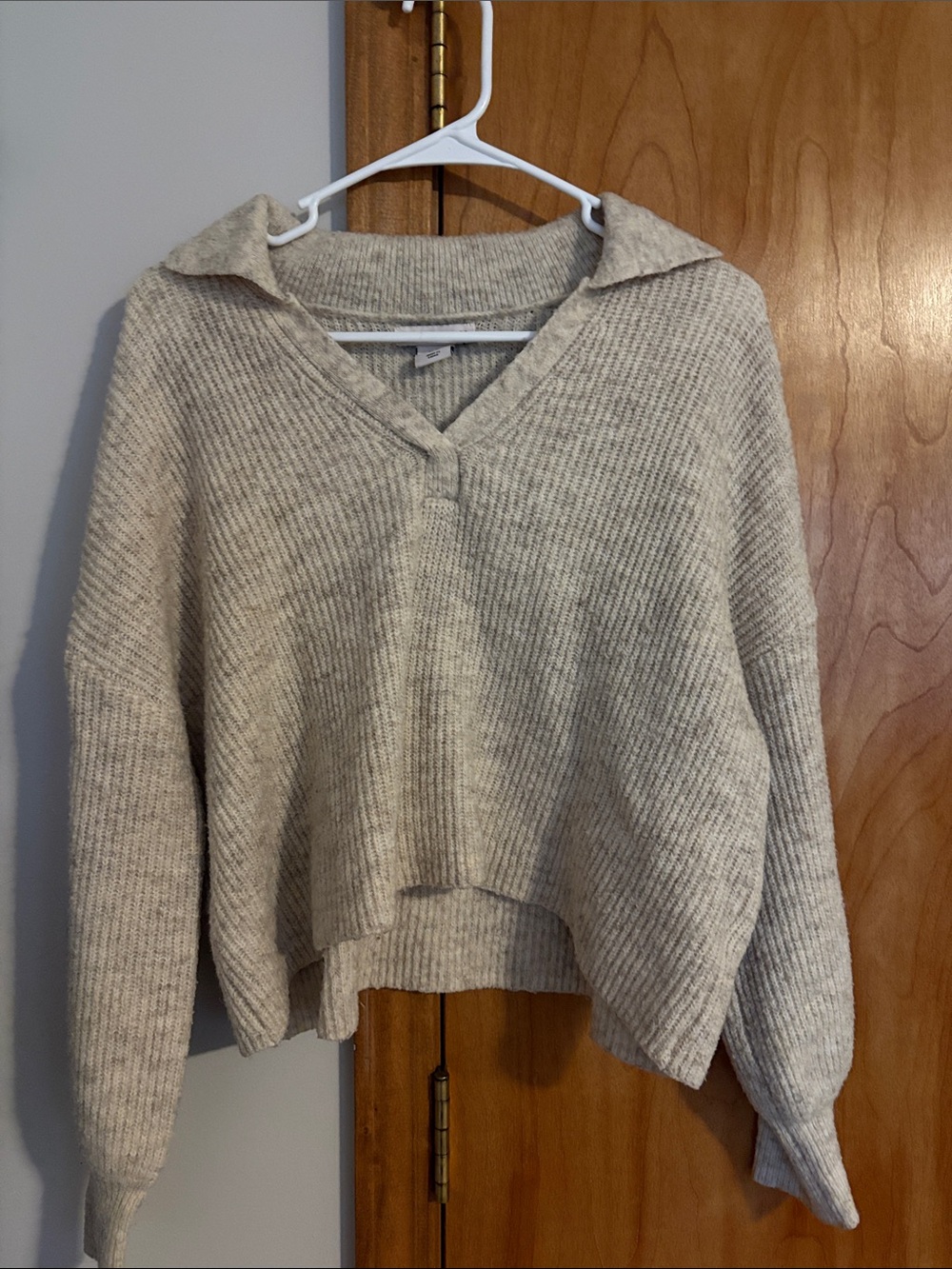 Sincerly Jules Cream Ribbed V-Neck Collared Sweater